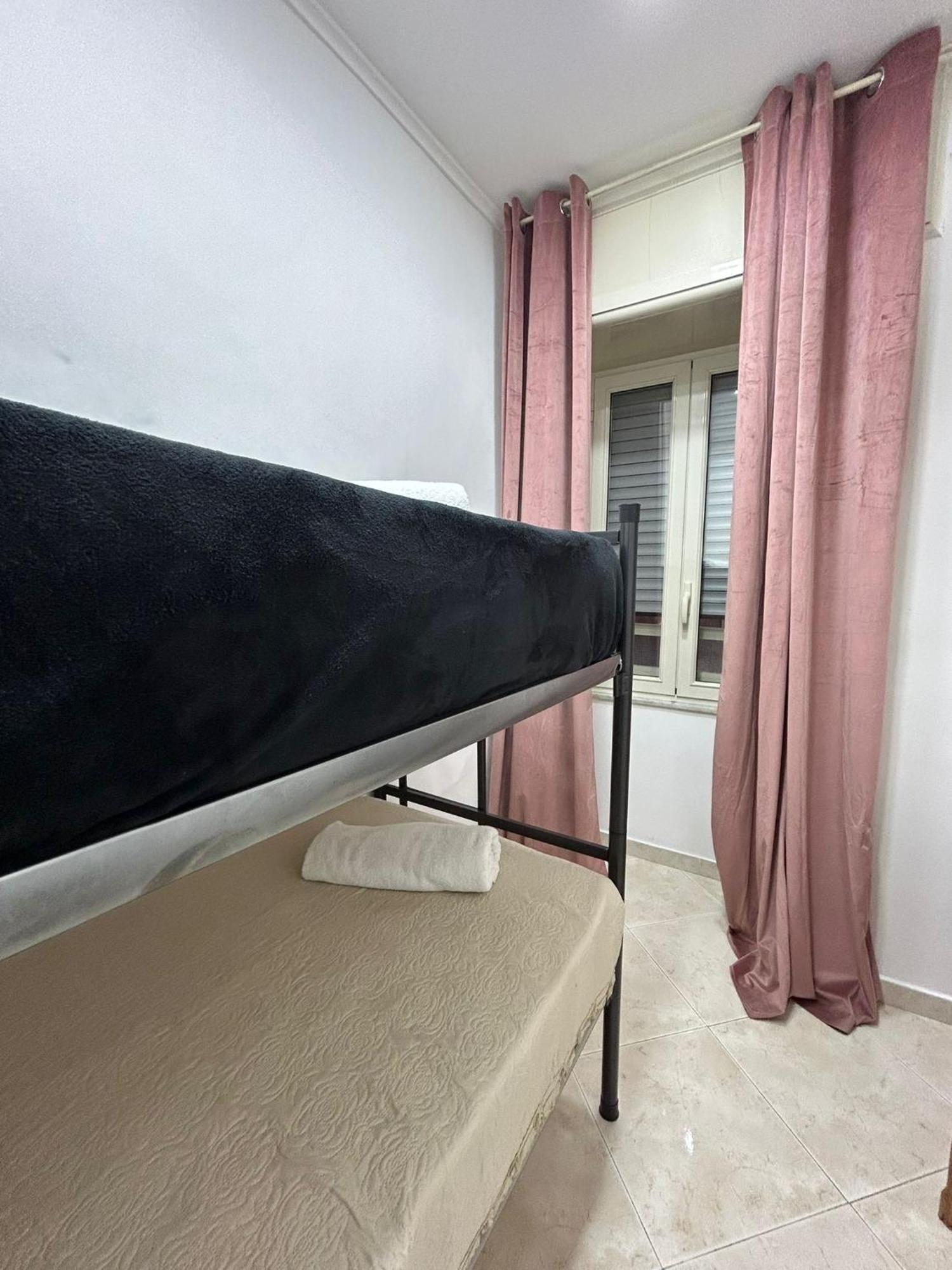 דירות נאפולי Dora House Valentino מראה חיצוני תמונה